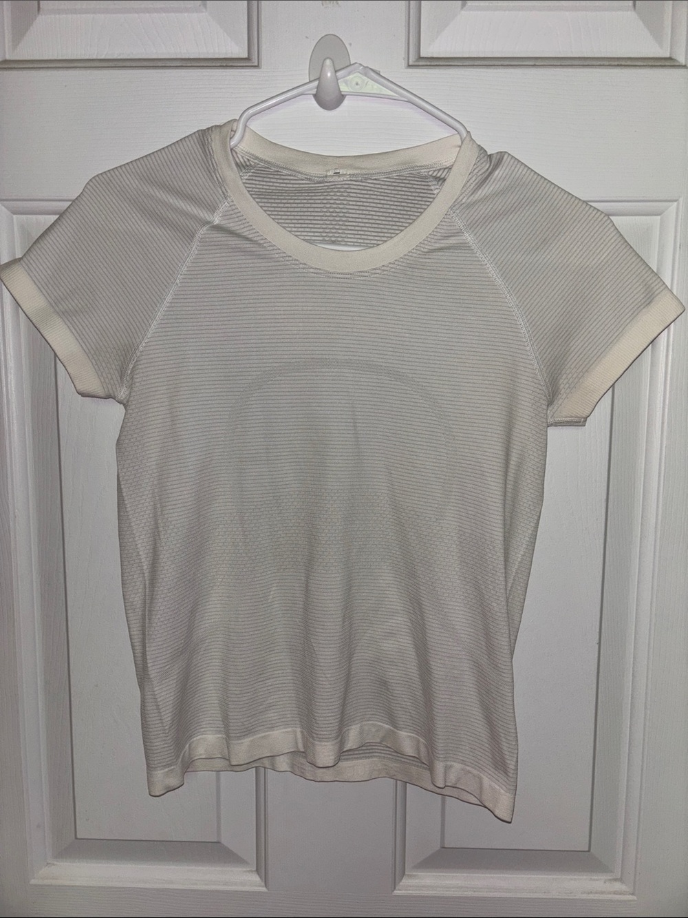 Lululemon short sleeve tee